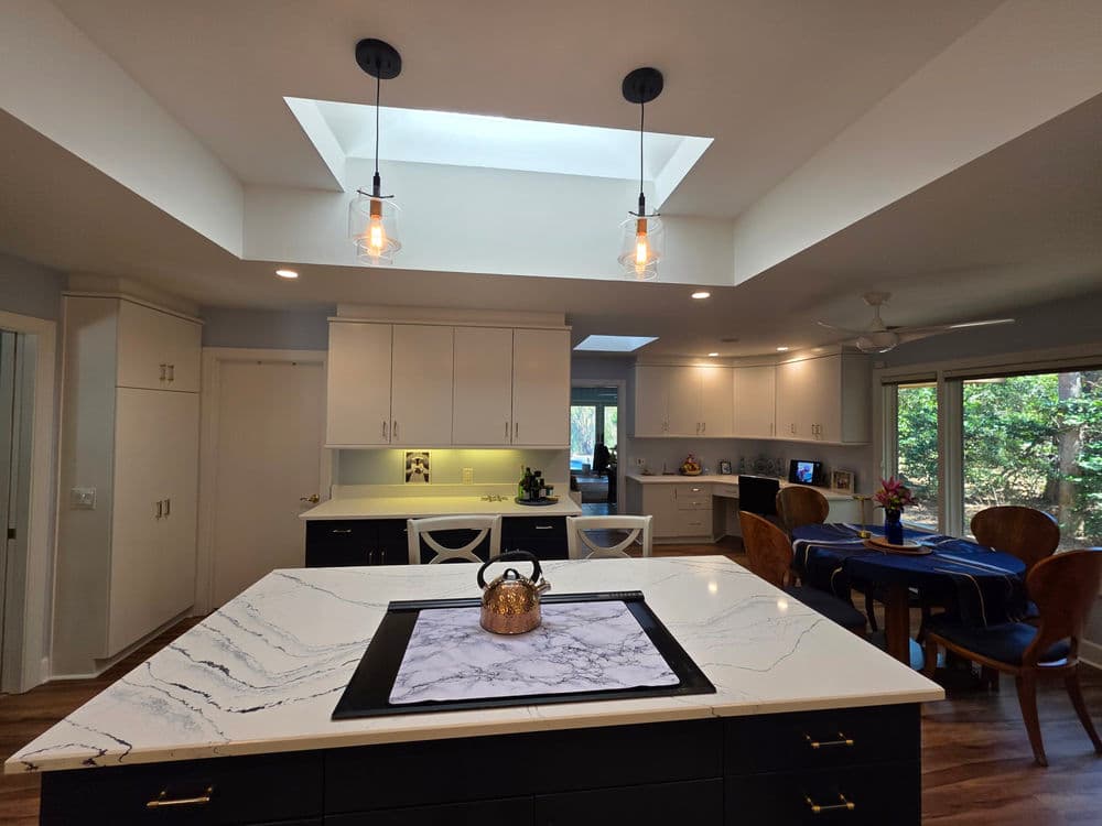 Gallery photos for Full Kitchen Overhaul on Hilton Head Island Gets a Bold New Look: Image #1